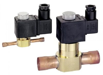 Solenoid valves with copper ends that require soldering onto copper pipework. TYpically for refrierant gas applications.